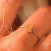 ring (136)