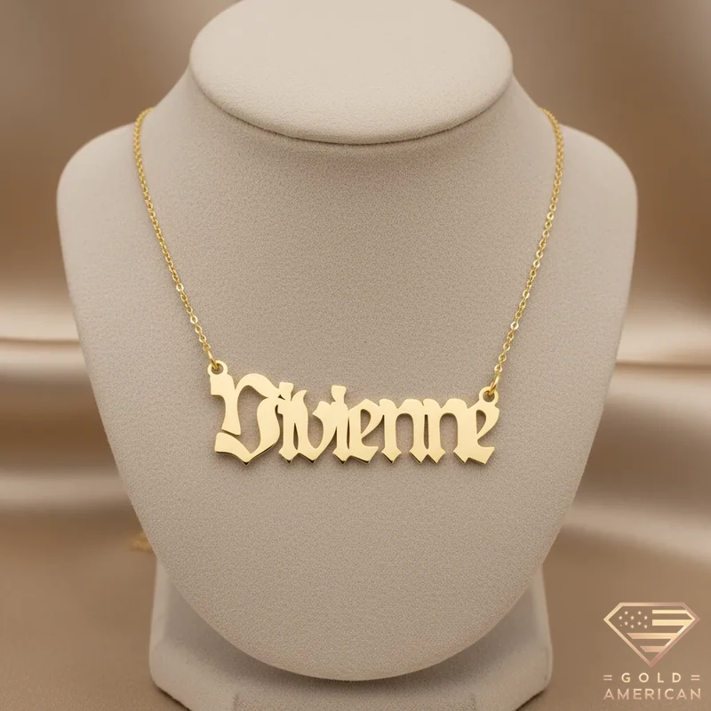 Stylish Gold Name Pendant Vivienne