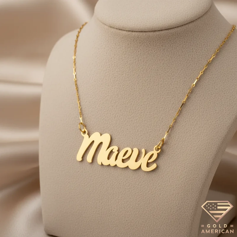 Sweet Gold Name Pendant Maeve