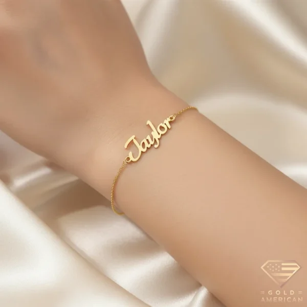 Charming Gold Name Bracelet Taylor