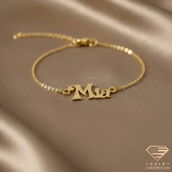 Enchanting Gold Name Bracelet Mia