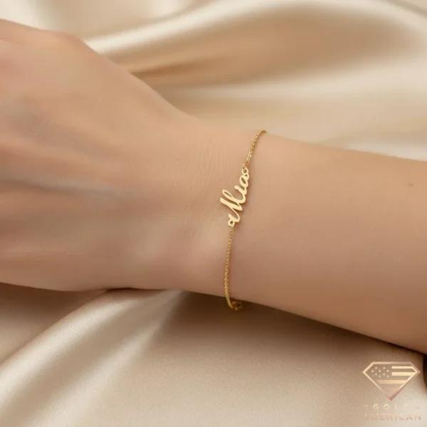 Expressive Gold Name Bracelet Mia