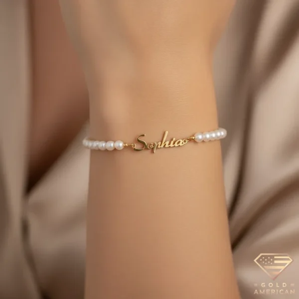 Expressive Gold Name Bracelet Sophia