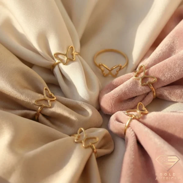 Minimal Butterfly Gold Rings