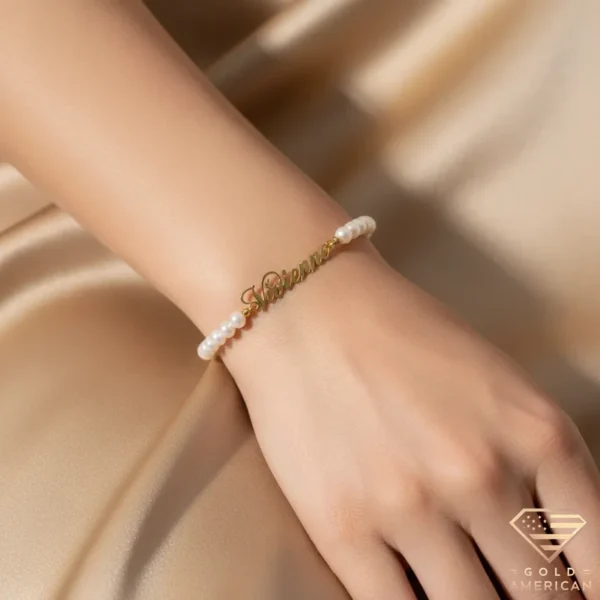 Poetic Gold Name Bracelet Vivienne