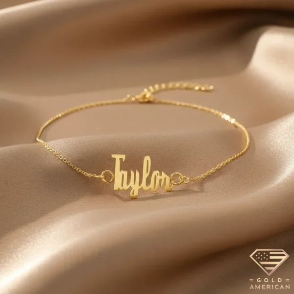 Retro Gold Name Bracelet Taylor