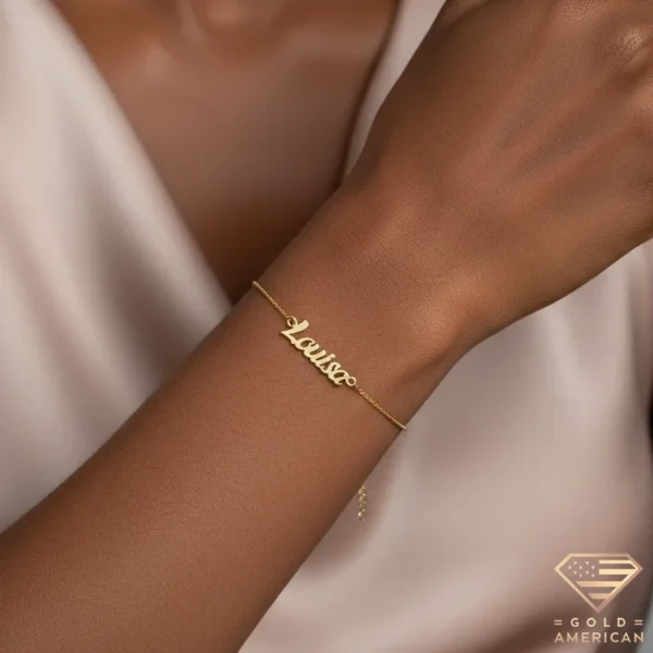 Sweet Gold Name Bracelet Louisa