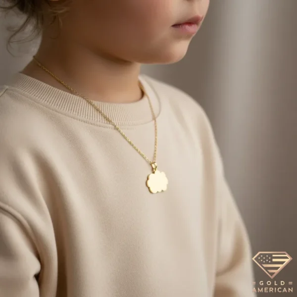 Cloud Gold Necklace Model