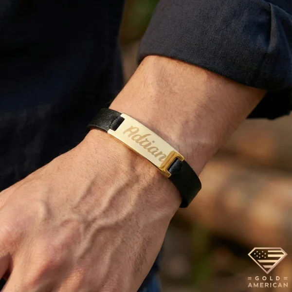 Gold Engraved Bracelet Model