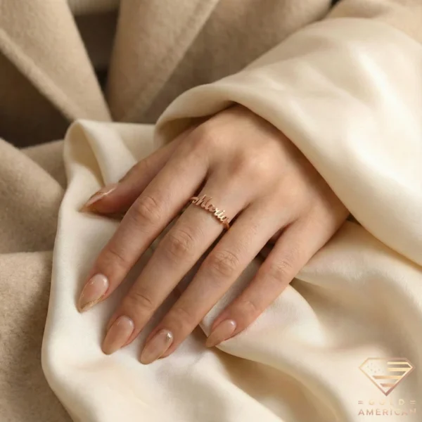 Golden Signature Gold Name Ring oh Hand Maria